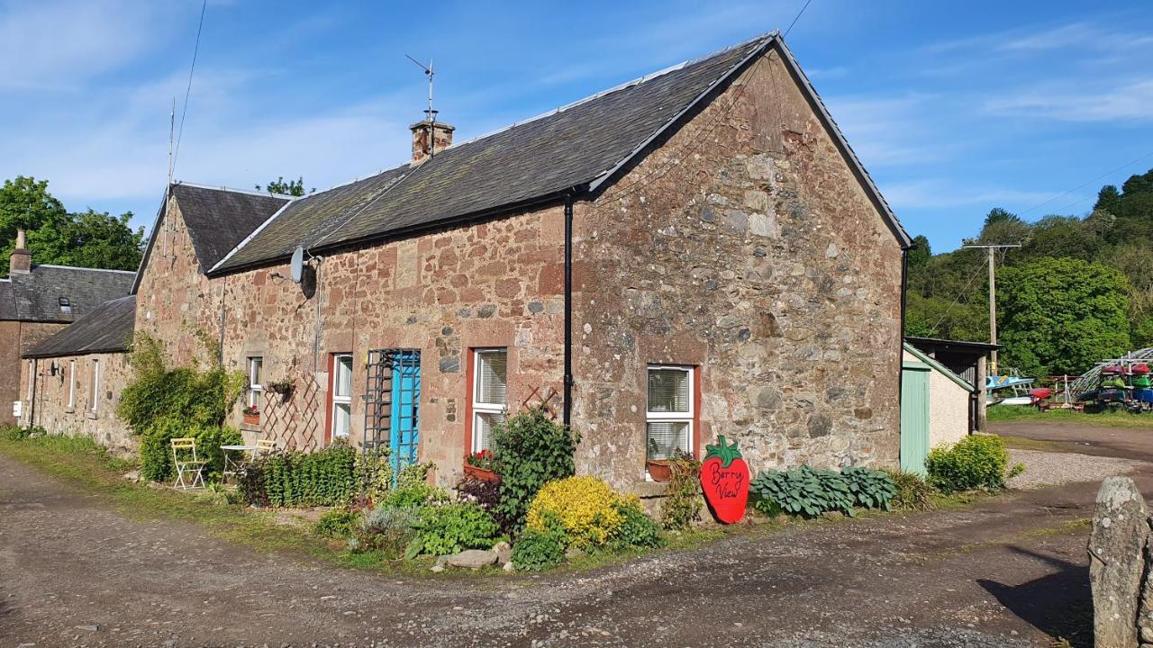 Berry View - Idyllic Cosy Cottage On Berry Farm Blairgowrie and Rattray Esterno foto